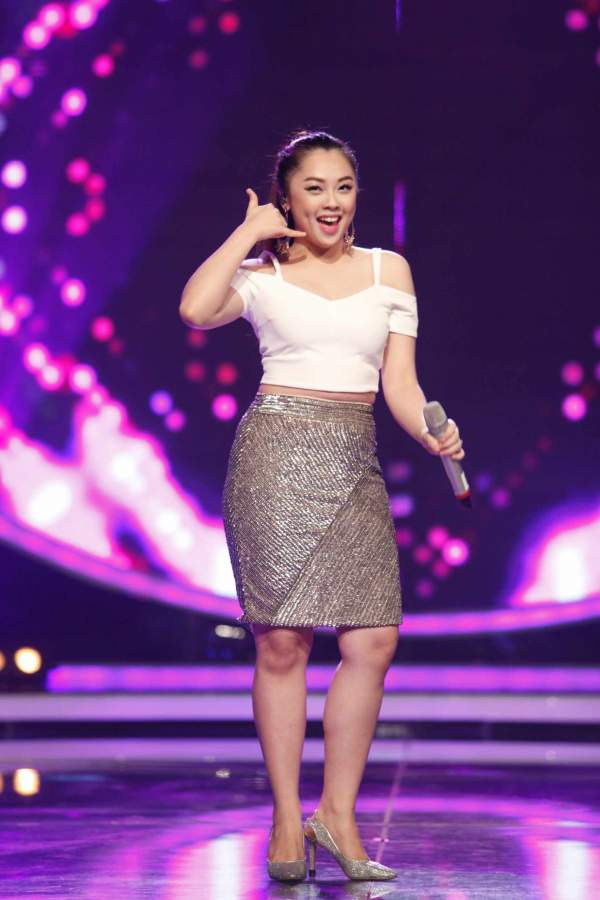Top 8 Vietnam Idol sôi động trong đêm thi nhạc quốc tế 7