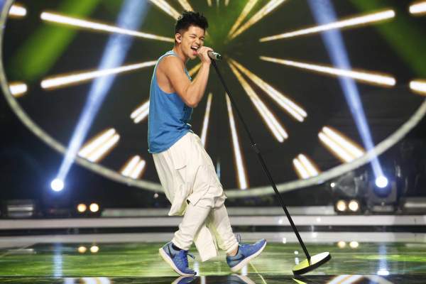 Top 8 Vietnam Idol sôi động trong đêm thi nhạc quốc tế 8