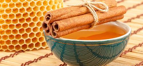 Uống nước quế pha mật ong giúp eo thon dáng nuột 2