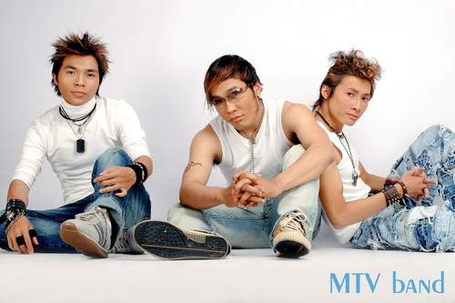 Phan Đinh Tùng tái ngộ nhóm MTV trong "Dấu ấn" 9