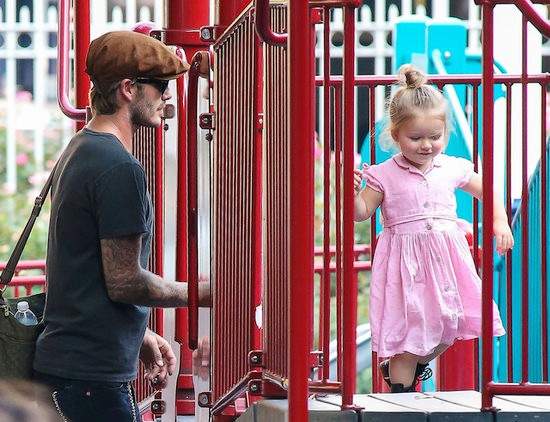 Harper Beckham - Nhóc tỳ mặc đẹp từ thuở lọt lòng 13