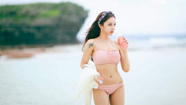 Hot girl đẹp nhất xứ Hàn diện bikini khoe eo thon 7
