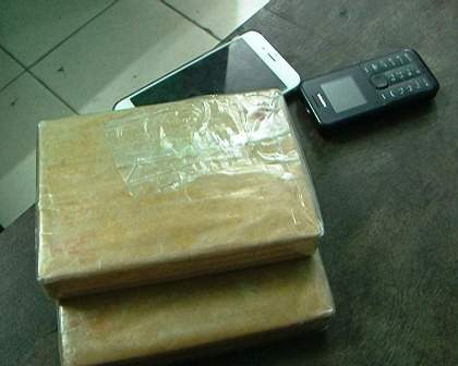 Bắt giữ hai đối tượng vận chuyển ma túy từ Nghệ An ra Nam Định tiêu thụ 3