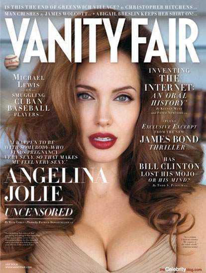 Những khoảnh khắc ấn tượng của Angelina Jolie trên tạp chí 7