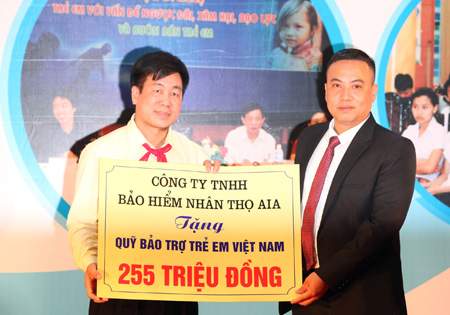 AIA Việt Nam hưởng ứng tháng hành động vì trẻ em 2