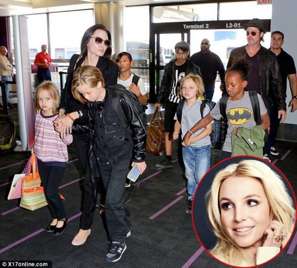 Britney Spears muốn trông con cho Brad Pitt 2