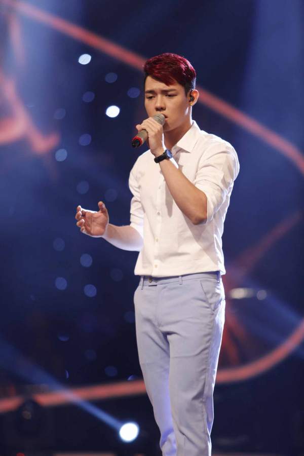 Hà Nhi bật khóc vì được giám khảo Vietnam Idol cứu 2