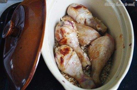Cách làm cơm gà đút lò mềm thơm cho bữa tối đầu tuần 4