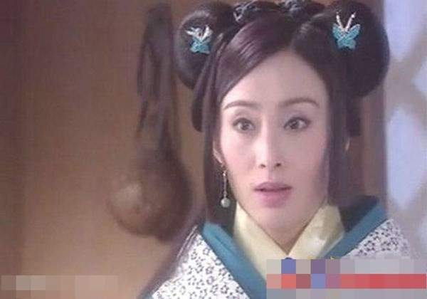 Kiều nữ Hoa ngữ mất điểm vì kiểu tóc "thảm họa" trong phim 7
