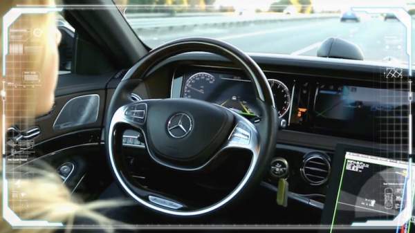 Khám phá công nghệ xe tự hành của Mercedes-Benz 6