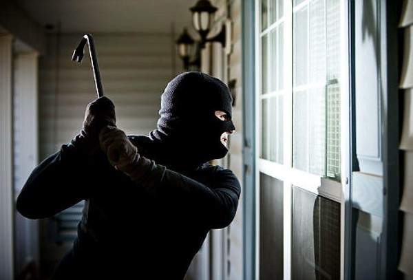 Làm thế nào để giảm thiểu thương vong khi trộm tấn công nhà bạn? 5