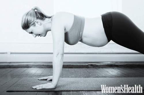 Hình ảnh mẹ bầu tập yoga khiến ai cũng "trầm trồ" 24