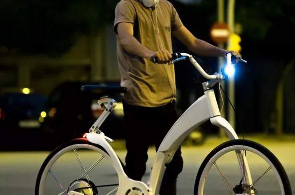 Gi Flybike: Xe đạp điện gấp gọn chỉ trong... một nốt nhạc 5