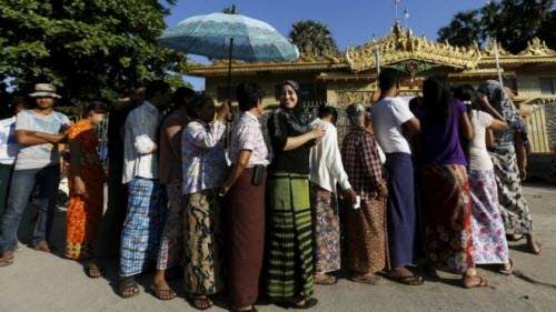 Ảnh: Toàn cảnh cuộc bầu cử lịch sử tại Myanmar 2