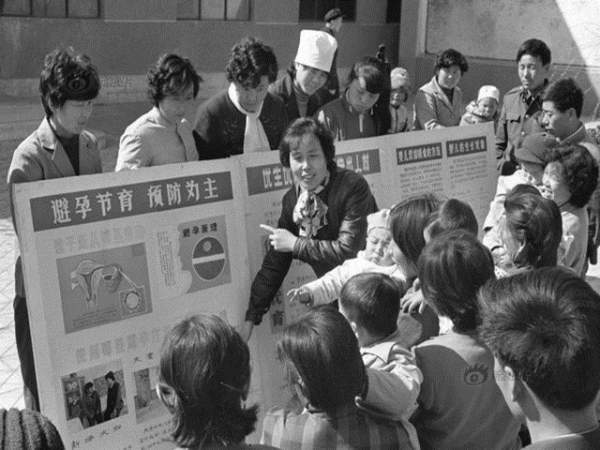 Ảnh hiếm: 35 năm chính sách một con của Trung Quốc 8