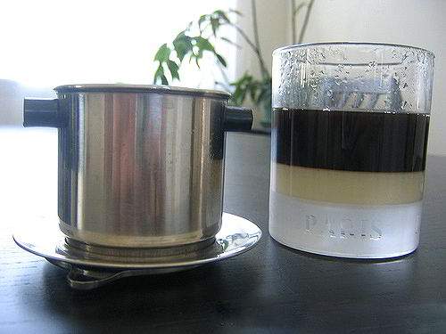 Cách pha cà phê sữa đá ngon để thưởng thức mỗi sáng 9