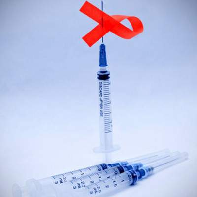 Nga thử nghiệm lâm sàng ba loại vắc xin phòng ngừa virus HIV