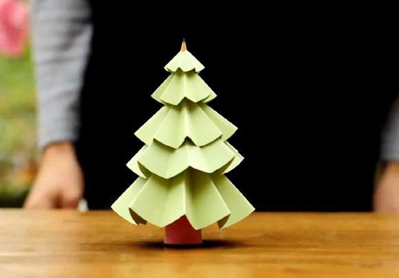 Cách làm cây thông Noel bằng giấy dễ hơn ăn kẹo 12