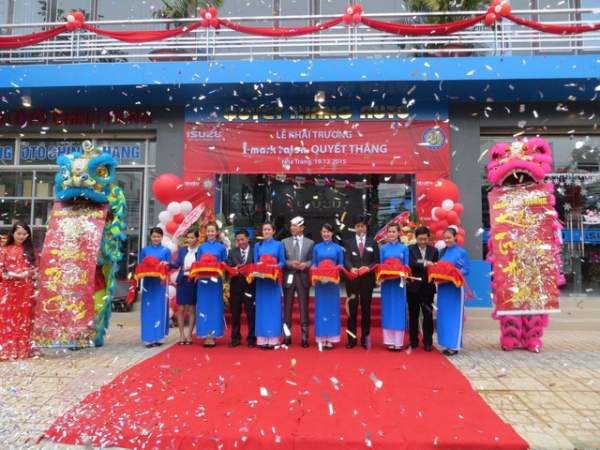 Isuzu Việt Nam mở rộng mạng lưới phân phối tại miền Trung 5
