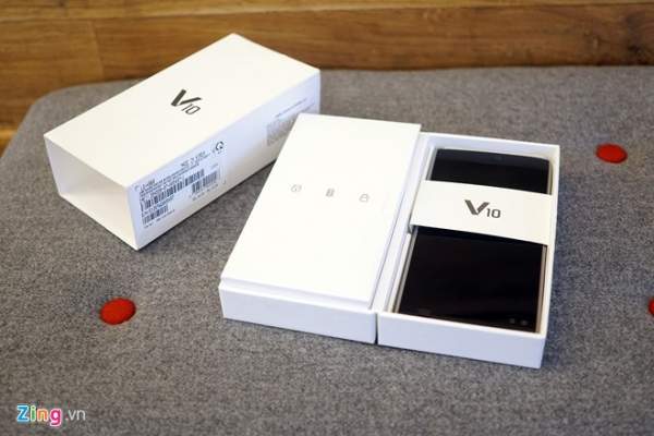 Mở hộp LG V10 camera kép, hai màn hình vừa ra mắt ở VN 2