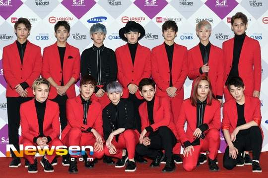 Dàn sao Kpop rộn ràng trên thảm đỏ SBS cuối năm 12