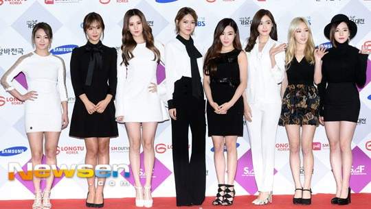 Dàn sao Kpop rộn ràng trên thảm đỏ SBS cuối năm