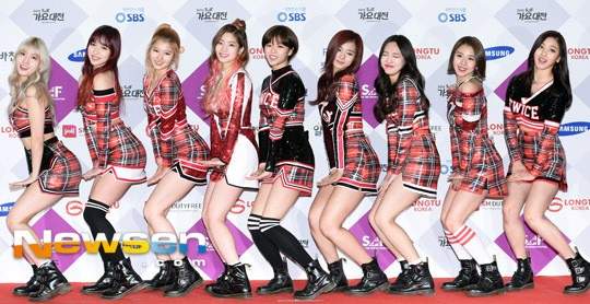 Dàn sao Kpop rộn ràng trên thảm đỏ SBS cuối năm 6