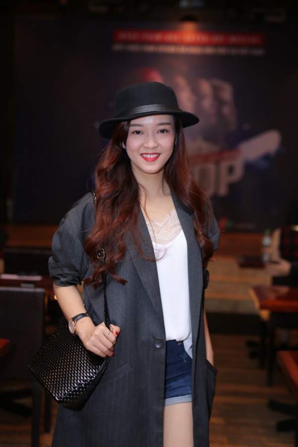 Phương Uyên - Thiều Bảo Trang dự ra mắt phim ca nhạc 6