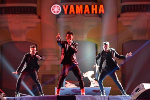 Tóc Tiên cháy hết mình trong Yamaha Clearmen Countdown 2016 10