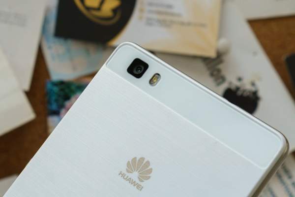 Huawei P8 Lite: Thiết kế đẹp, chụp hình chuyên nghiệp 2