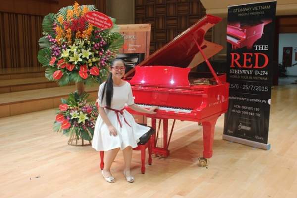 9X đại diện Việt Nam tham gia cuộc thi chơi piano quốc tế 2