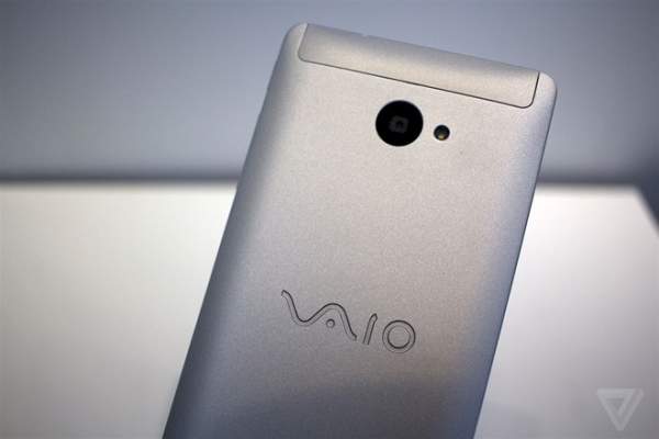 Ảnh chi tiết Vaio Phone Biz vừa ra mắt 7