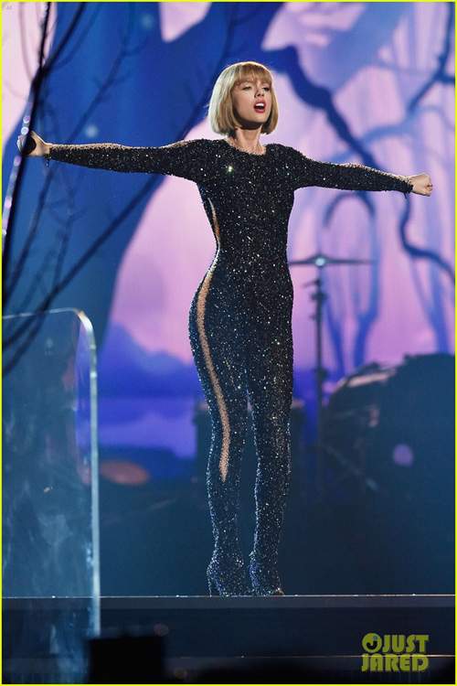 Grammy 2016: Taylor Swift lần 2 đoạt giải Album của năm 9