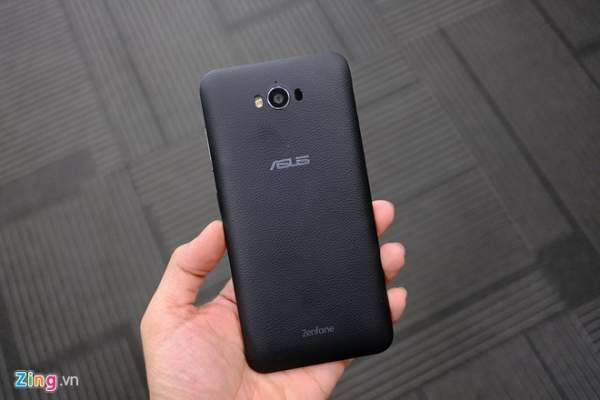 Mở hộp Zenfone Max pin 5.000 mAh, camera 13 MP giá 4,5 triệu 5