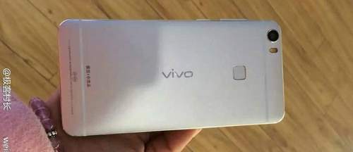 Ảnh thực tế Vivo Xplay 5 dùng RAM 6GB 2