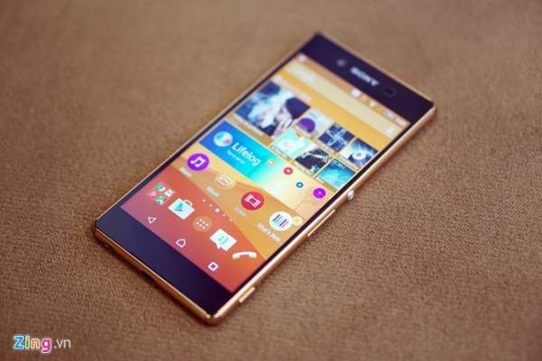 Nhìn lại 5 đời Xperia Z vừa bị Sony khai tử 5