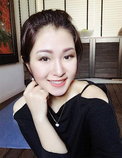 Bà mẹ Việt 30 tuổi gây "sốt" vì trẻ đẹp như thiếu nữ 2