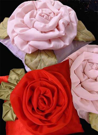 Quá đẹp với cách làm hoa hồng bằng vải chưng nhà đón Tết 11
