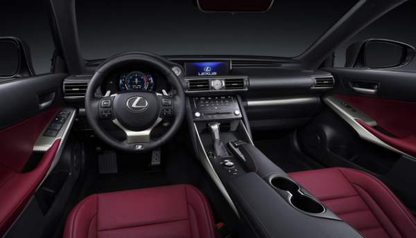 Lexus IS thế hệ mới có gì khác? 10