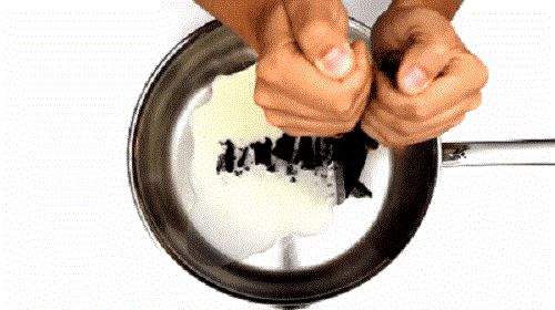 Cách làm kem cuộn Thái vị oreo ngon đến tê tái 4