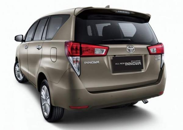 Toyota Innova thế hệ thứ hai thắng lớn tại Ấn Độ 4