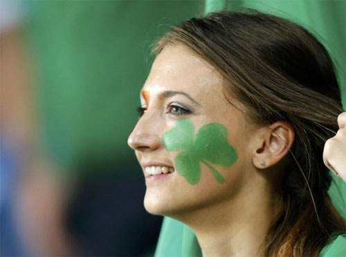 Chân dung cô nàng khiến cả trăm fan Ireland mê mệt 17