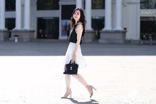 Mặc trời nắng nóng, chị em Hà Nội vẫn mặc đẹp "quên sầu" 36