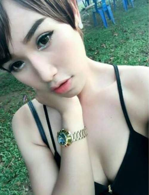 Sốc vì hot girl Thái Lan lộ ảnh quá khứ trước chuyển giới 33