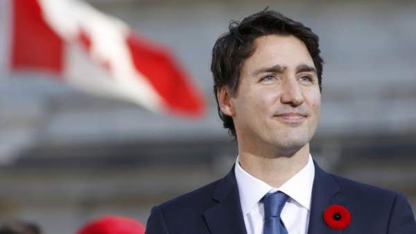 Thủ tướng đẹp trai Canada trở thành "siêu anh hùng" 2