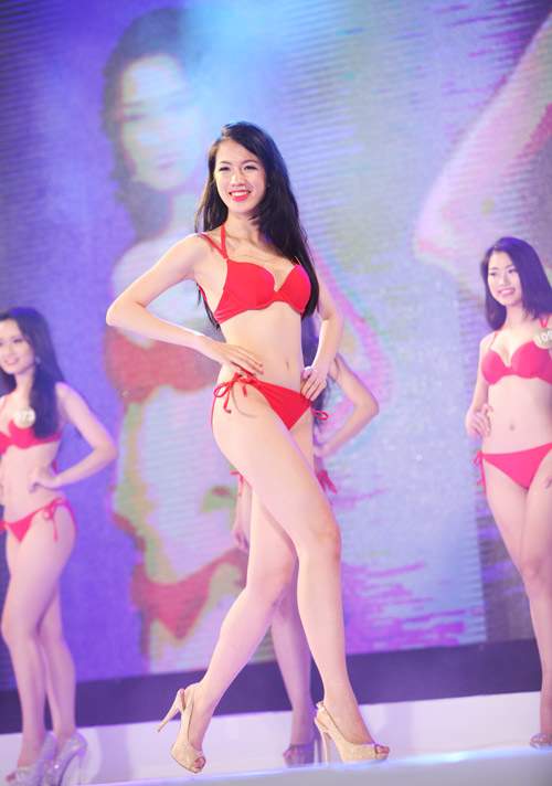 Vẻ đẹp 12 cô gái đầu tiên lọt chung kết Hoa hậu Bản sắc 14