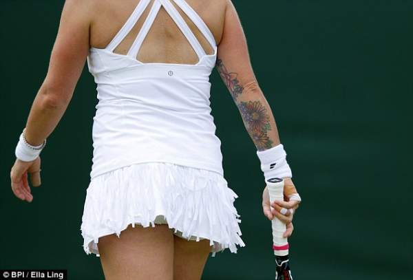 Soi hình xăm cá tính của các “bóng hồng” ở Wimbledon 8