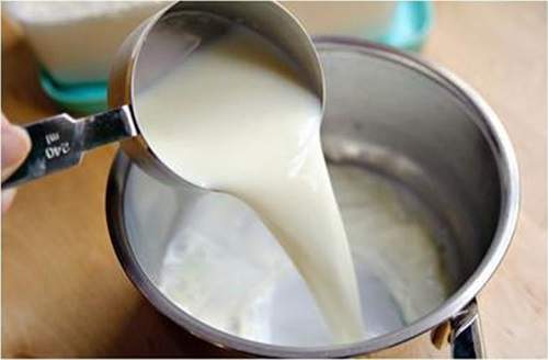 Cách làm sữa đặc tại nhà giúp bạn điều chỉnh độ ngọt 2