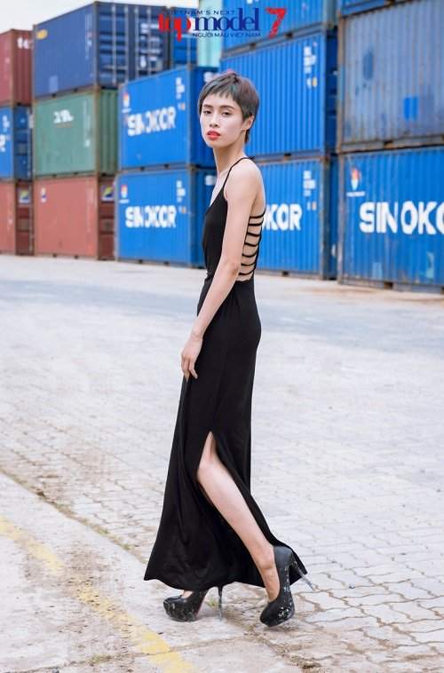 Thí sinh Vietnam"s Next Top Model khoe street style cực ngầu 6