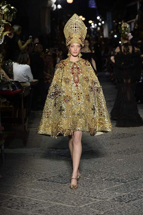 Dolce & Gabbana mở tiệc thời trang với cầu thủ và hoa hậu 33